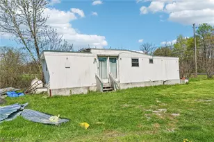 3855 3871 N Broadway, Geneva, OH 44041 - Photo 35