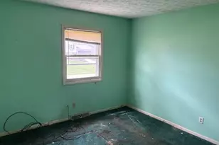 7398 Shisler St NE, Canton, OH 44721 - Photo 7
