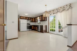 8285 Southwood Dr NW, North Canton, OH 44720 - Photo 15