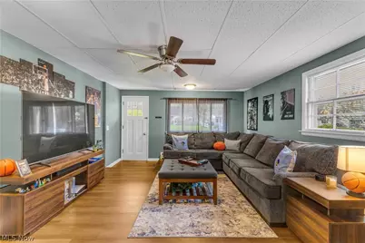 4905 Madison Avenue, Sheffield Lake, OH 44054 - Photo 11