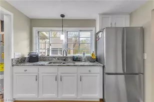 4905 Madison Ave, Sheffield Lake, OH 44054 - Photo 7
