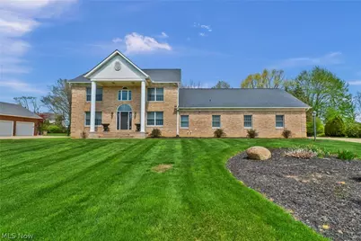 6172 Margate Avenue NW, Canton, OH 44718 - Photo 1