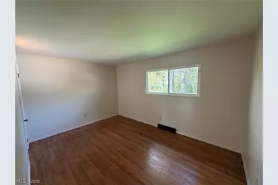 2227 Ogden Avenue NW, Warren, OH 44483 - Photo 9