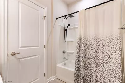 342 E Reno Drive, Louisville, OH 44641 - Photo 23