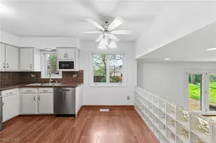 33276 Tallyho Dr, Solon, OH 44139 - Photo 11