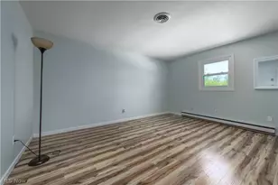 404 Oaknoll Dr, Amherst, OH 44001 - Photo 27