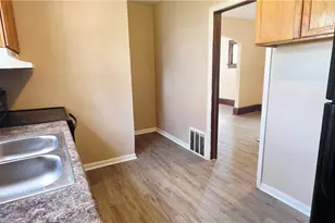 147 Brighton Dr, Akron, OH 44301 - Photo 7