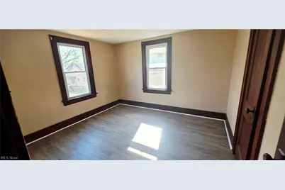 147 Brighton Drive, Akron, OH 44301 - Photo 11