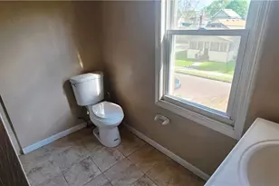 147 Brighton Dr, Akron, OH 44301 - Photo 13