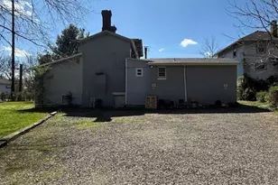 672 3rd St SE, Massillon, OH 44646 - Photo 5