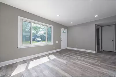 12506 Matherson Avenue, Loveland, OH 44135 - Photo 7