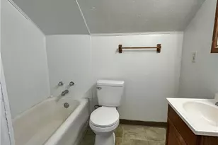 2526 Sunset Blvd, Steubenville, OH 43952 - Photo 7
