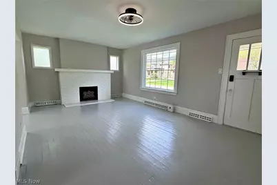 696 E Ohio Avenue, Sebring, OH 44672 - Photo 13
