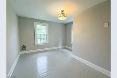 696 E Ohio Avenue, Sebring, OH 44672 - Photo 31