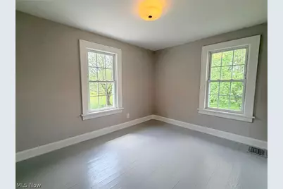 696 E Ohio Avenue, Sebring, OH 44672 - Photo 37