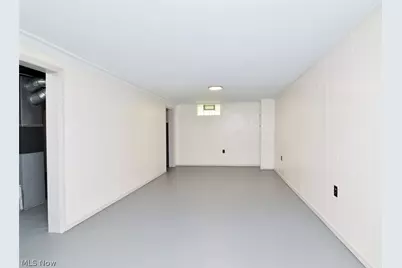 20919 Hansen Road, Maple Heights, OH 44137 - Photo 21