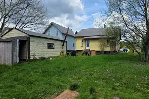 201 Water St, Wadsworth, OH 44281 - Photo 5