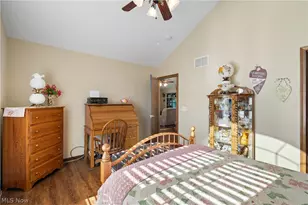 257 Woodbury Cir, Dalton, OH 44618 - Photo 23