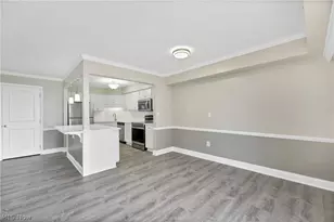 12550 Lake Ave, Oakwood, OH 44107 - Photo 9