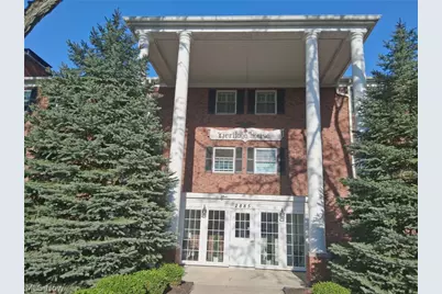 2885 Pease Drive #303, Rocky River, OH 44116 - Photo 3