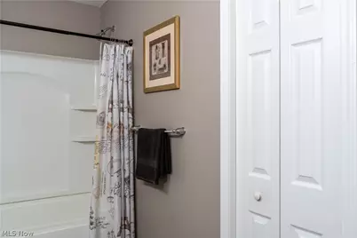 38210 Kingston Drive, North Ridgeville, OH 44039 - Photo 27