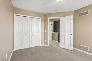 38210 Kingston Dr, North Ridgeville, OH 44039 - Photo 25