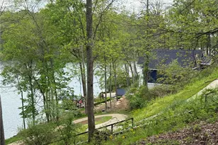 2636 W Buckhorn Dr, Millersburg, OH 44654 - Photo 9