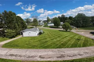 117 S Madison St, Big Prairie, OH 44611 - Photo 5