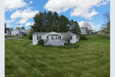 117 S Madison St, Big Prairie, OH 44611 - Photo 3