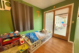 802 28th St, Vienna, WV 26105 - Photo 19