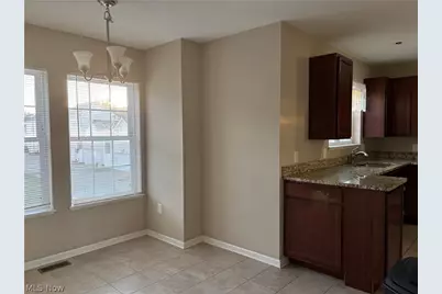 1913 E 86 Street, Loveland, OH 44106 - Photo 13