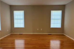 1913 E 86th St, Loveland, OH 44106 - Photo 9