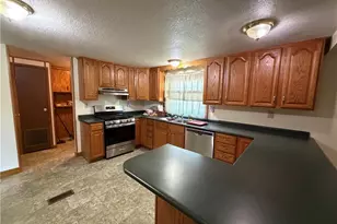 10675 Township Road 92 NW, Somerset, OH 43783 - Photo 13