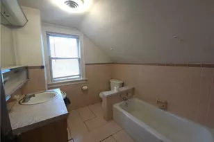 452 Allenford St, Akron, OH 44314 - Photo 9