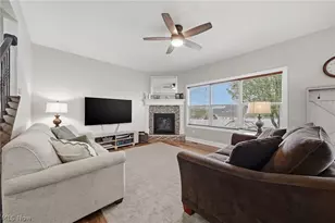 12225 Titano Cir NW, Uniontown, OH 44685 - Photo 9