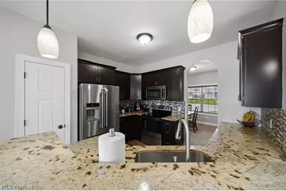 12225 Titano Circle NW, Uniontown, OH 44685 - Photo 13