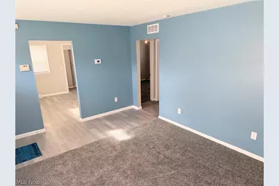 2014 Pole Avenue, Lorain, OH 44052 - Photo 5