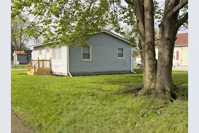 2014 Pole Avenue, Lorain, OH 44052 - Photo 15