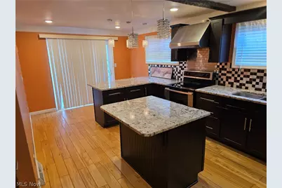 5820 Wilson Mills Road, Highland Heights, OH 44143 - Photo 5