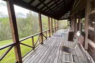 123 Foxtrot Rd, Looneyville, WV 25259 - Photo 39