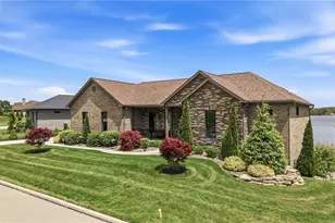 147 Heron Bay Dr, Poland, OH 44514 - Photo 3