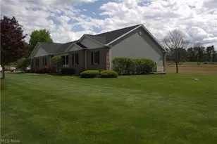 3660 Michelle Ln, Zanesville, OH 43701 - Photo 3