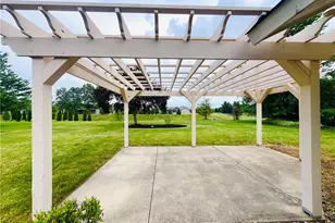 33037 Pebblebrook Dr, North Ridgeville, OH 44039 - Photo 35