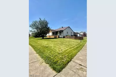 3006 Shirley Road, Youngstown, OH 44502 - Photo 1