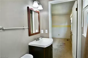 1323 Cedarwood Dr, Mineral Ridge, OH 44440 - Photo 33