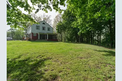 497 Moravian Trail, Uhrichsville, OH 44683 - Photo 9