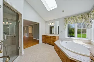 32245 Burlwood Dr, Solon, OH 44139 - Photo 23