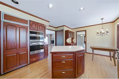 32245 Burlwood Drive, Solon, OH 44139 - Photo 7