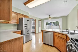 134 Stonehedge Dr, Elyria, OH 44035 - Photo 17