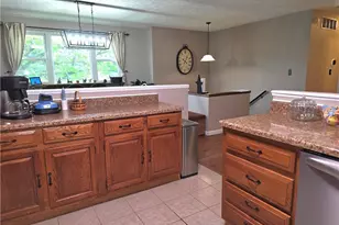 67 Suzanne St, Washington, WV 26181 - Photo 9